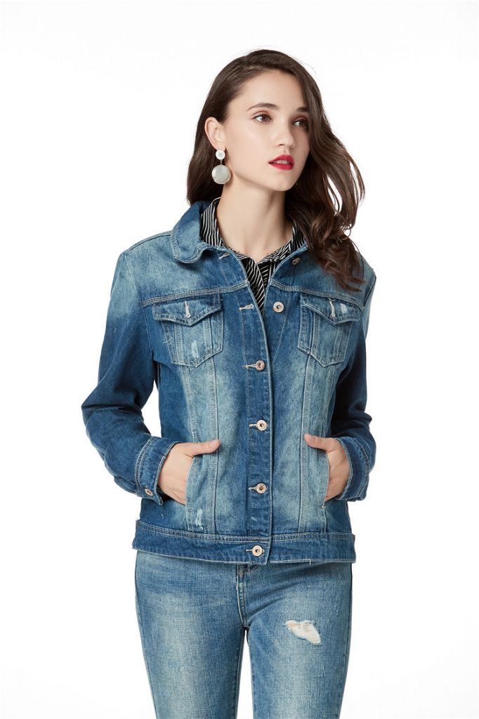 Patched embroidery denim jacket for women 