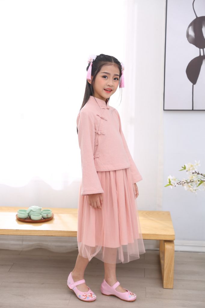 Cheap hot sale girl Tang suits children Hanfu Chinese traditional embroidered clothing tops and skirts long sleeve cheongsam