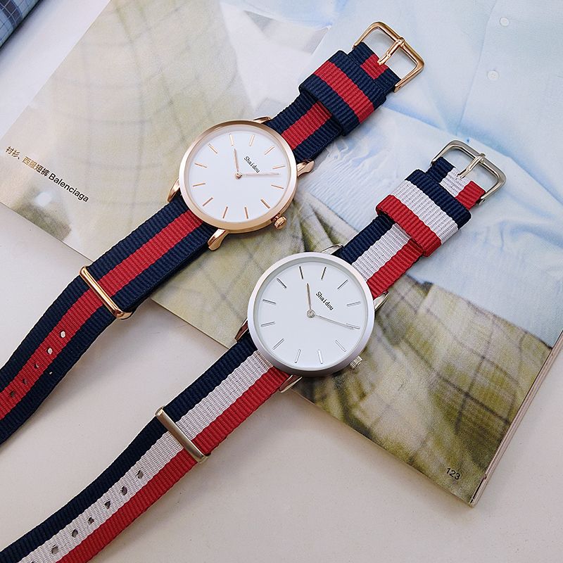 Girls'Watches, Students' Clean and Fresh Fashion, Korean Edition, Simple Retro-English Canvas Belt