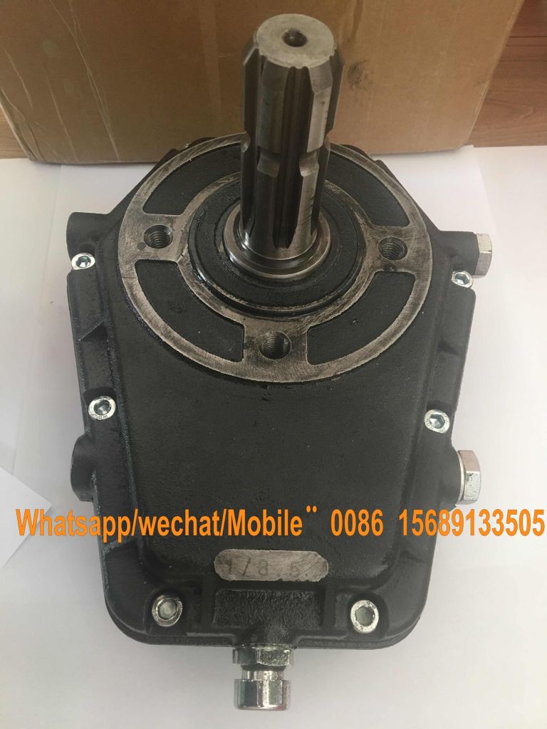 Tractor PTO gearbox 