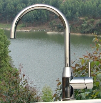 stainless steel faucet B4