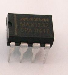 Integrated Circuits (MAX1232)