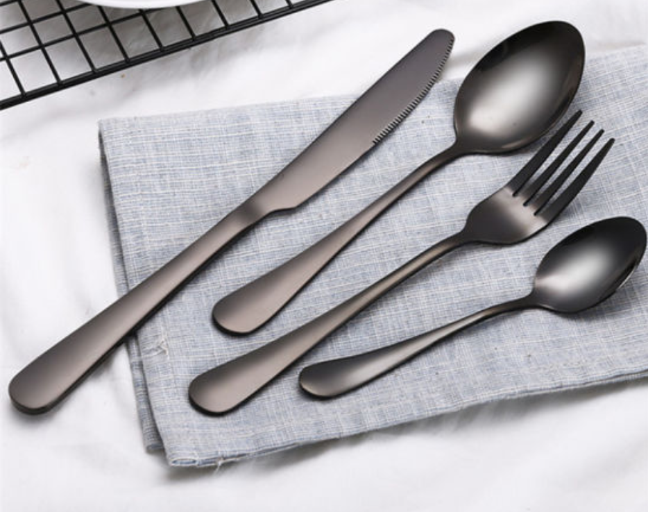 High Quality Restaurant and Hotel Titanium Coating Cutlery Set