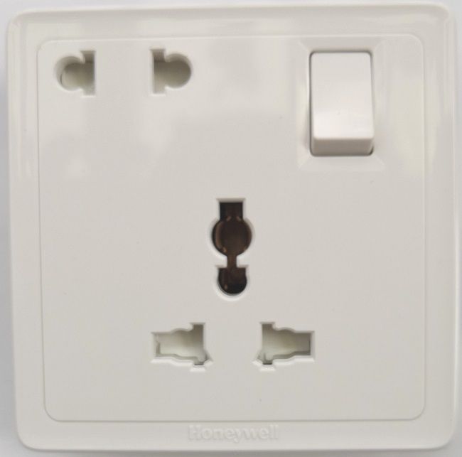 16A switched 2pin & universal socket branded with Honeywell