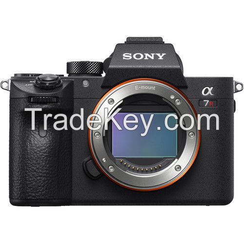 Sony Alpha a7R III Mirrorless Digital Camera ILCE7RM3/B (Body Only)