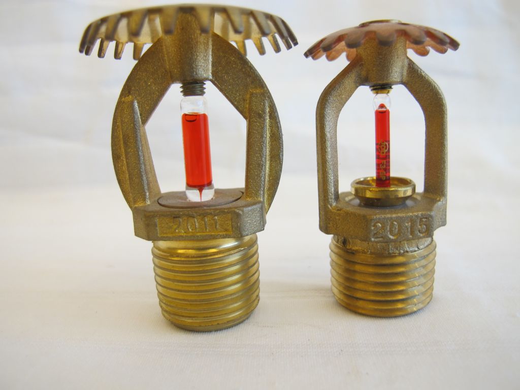 UL Listed Fire Sprinkler System Glass Bulb Upright Fire Sprinkler Price