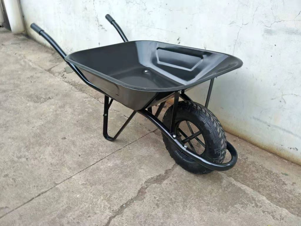 Garden building concrete heavy duty wheelbarrow for sale