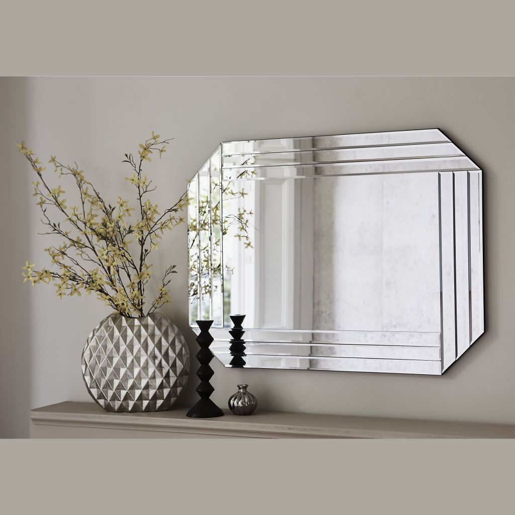 wall mirror