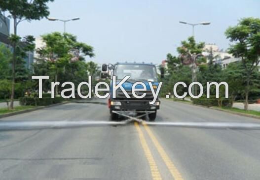 Dongfeng 4X2 water tank truck 400L