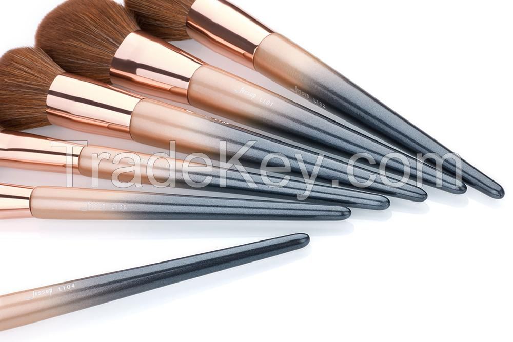 OEM Customized Makeup Brush Contouring Brush Foundation Brush Powder Brush Blush Brush Gradient