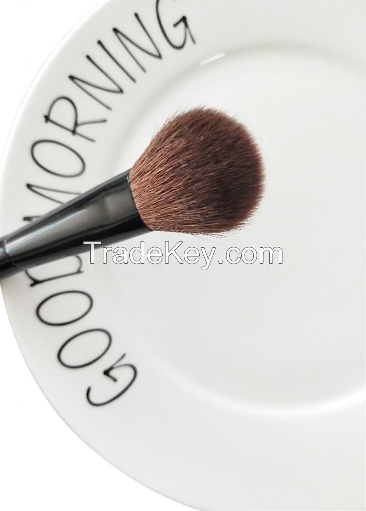 Factory Customized New High Quality XGF Wool Hair Portable Makeup Brush Powder Brush Foundation Brush OEM Blush Brush