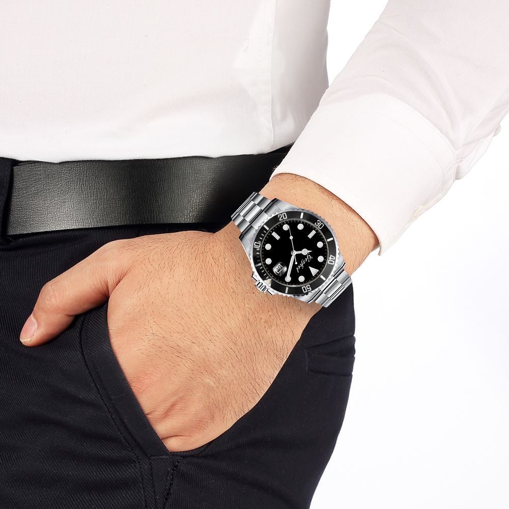 Custom New Design Stainless Steel Quartz Watch for Men 
