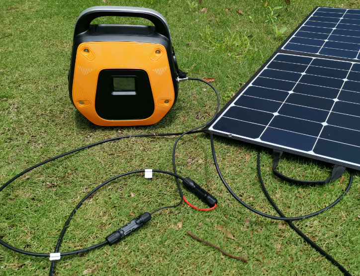  small power emergency battery backup UPS battery portable solar power for camping emergency