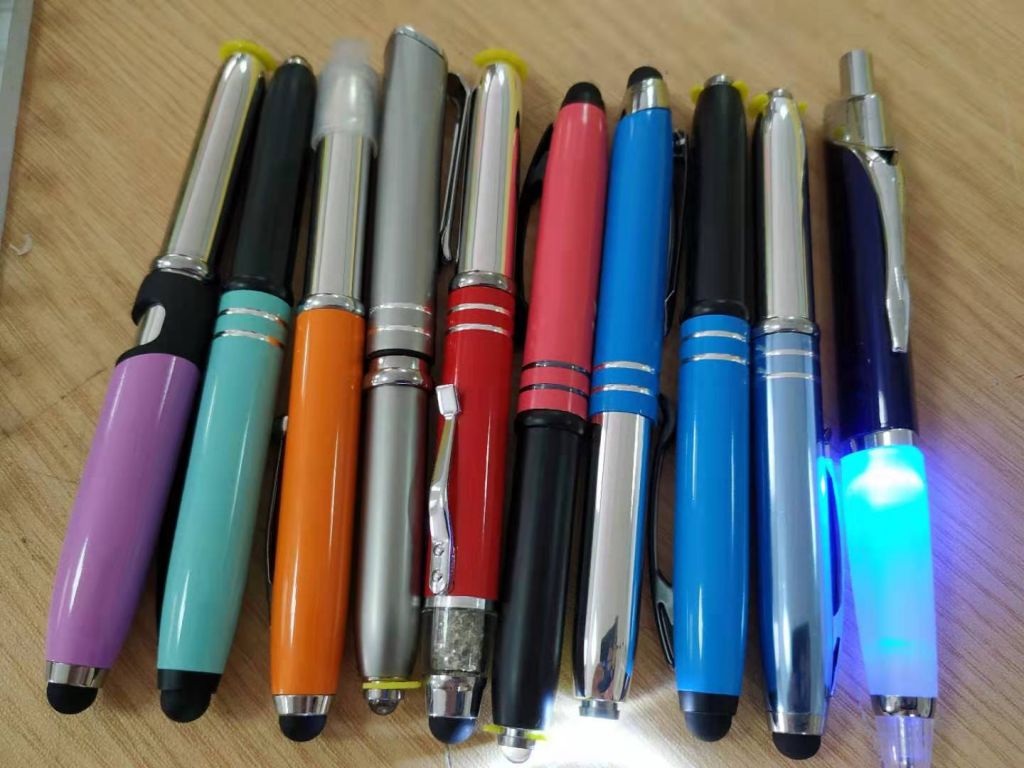 Ballpoint gift pen