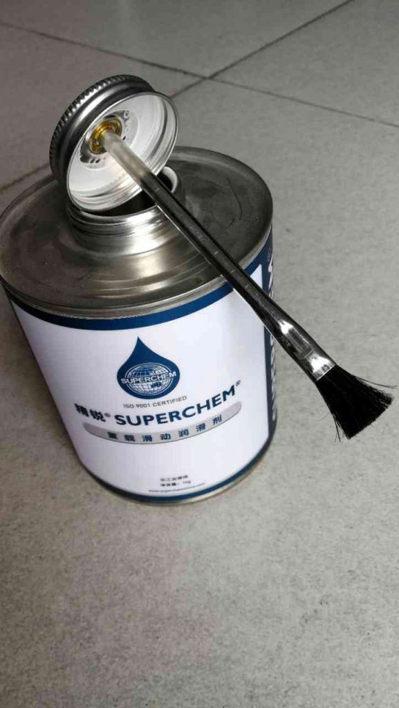 Superchem Oil Grease Lubricant