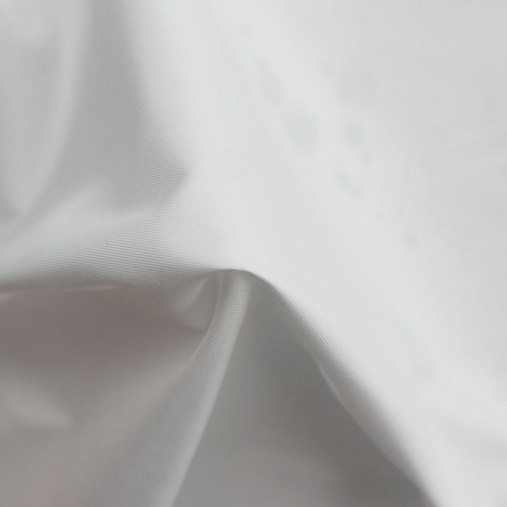 400t High Desinity Nylon Fabric Taffeta With Oil Cal.  Down Proof Fabric For Garment