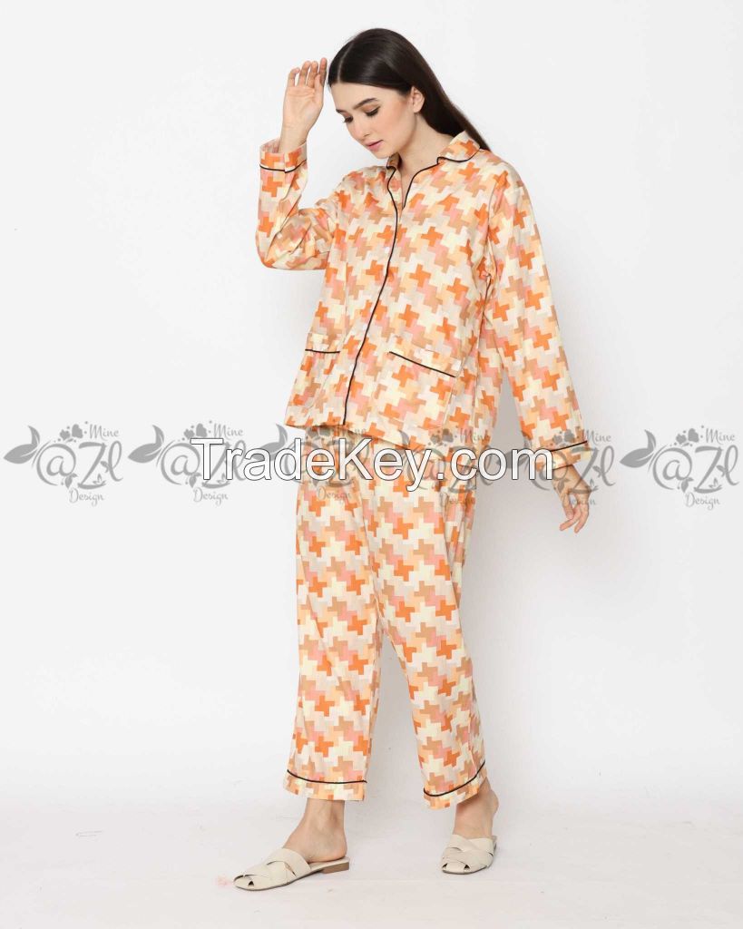 PAJAMAS SET