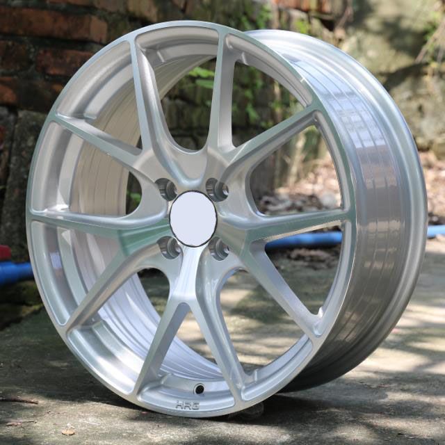 New design 15 16 17 18 inch aluminum car alloy wheels for sale