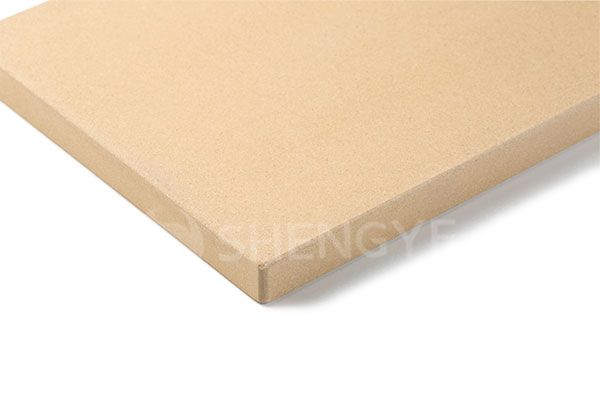 Extremely thick high-temperature resist stone for oven and grill
