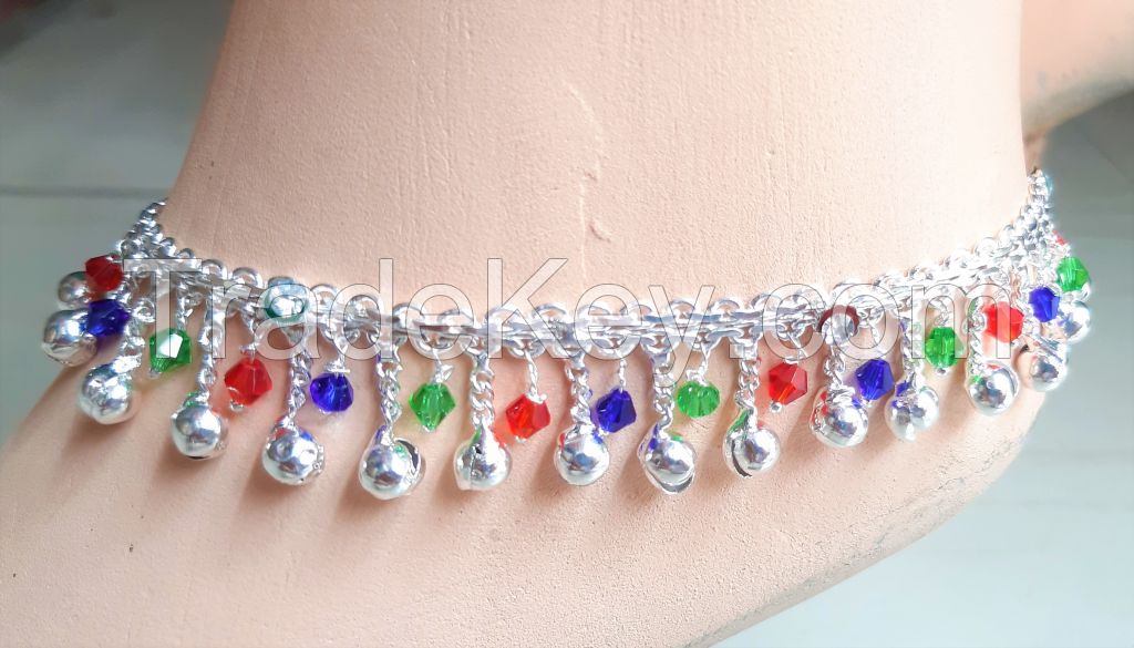 Twinkling Anklets