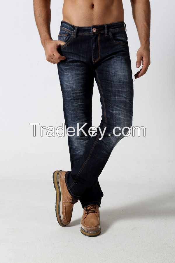 Men's straight stretch denim jeans with 3D whisker and 3D crinkle