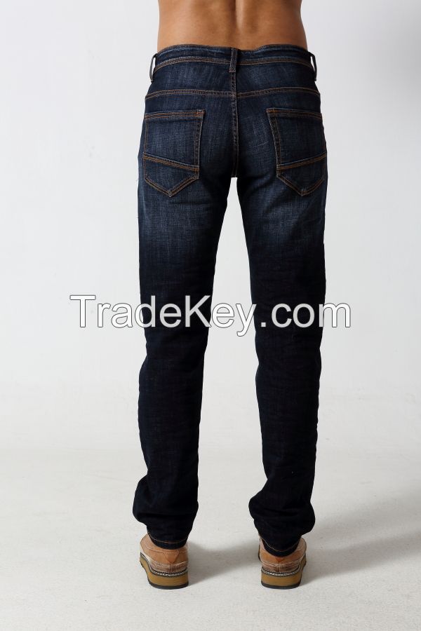 Men's straight stretch denim jeans with 3D whisker and 3D crinkle