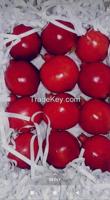 India Fresh Organic Pomegranate