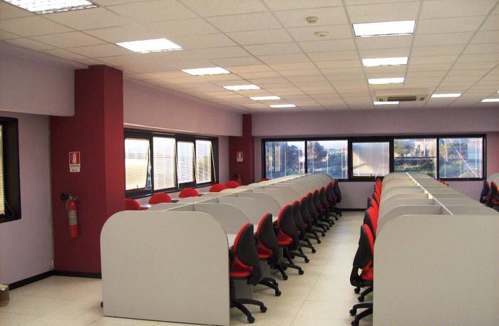 Call Center Furniture