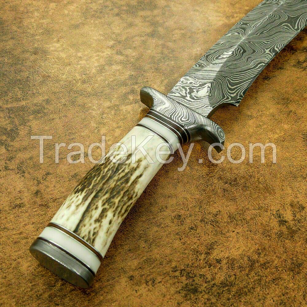 Blacksmith New Custom Handmade Damascus Steel Hunting Knife, Stag Horn Handle