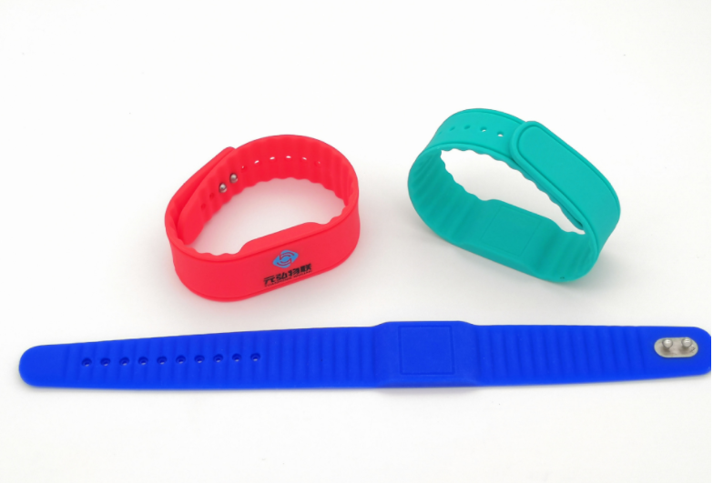 125KHz/13.56MHz customized rfid wristband for club access control