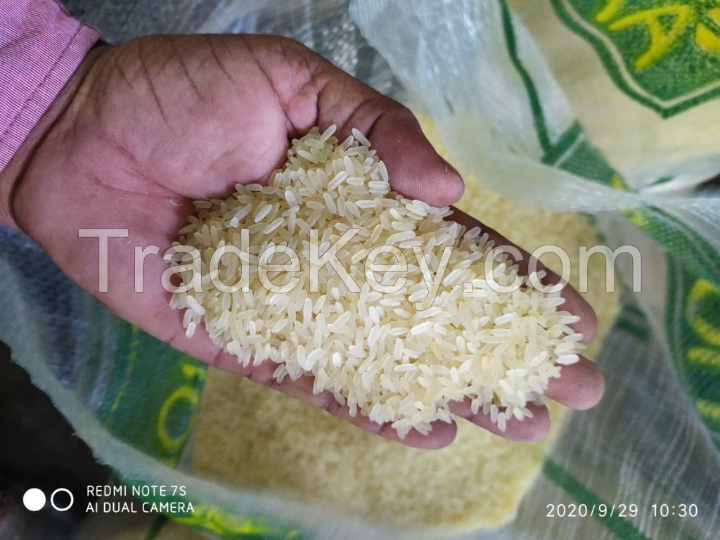 Premium Quality Indian Long Grain Parboiled IR 64 Parboiled Rice Non-Basmati Organic Rice 5% Broken Available in 10/25/50kg Bags