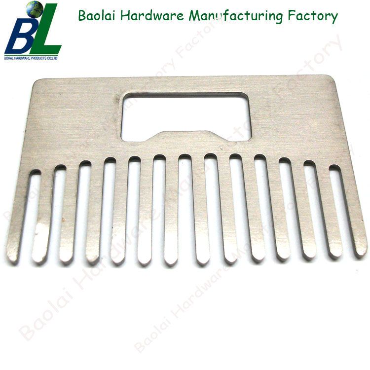 bottle opener with comb