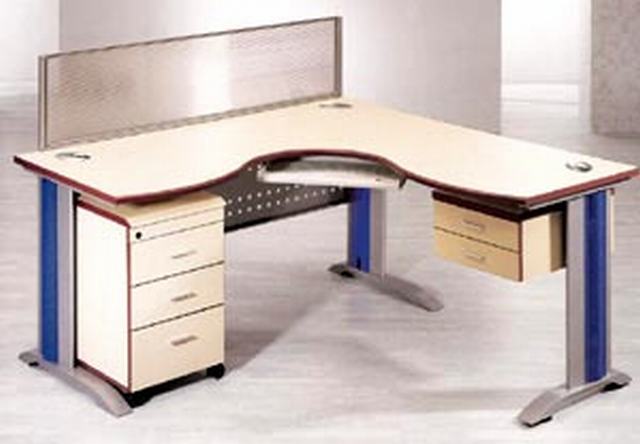 Com Desk/Table