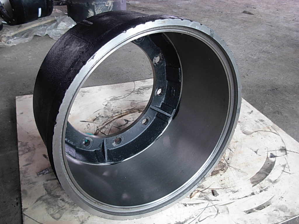 BPW brake drum, wheel hub