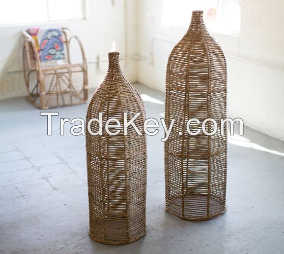 Outdoor lanterns