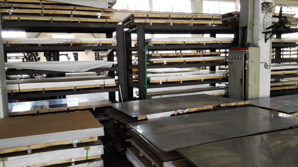 TISCO hot rolled 420j1 stainless steel sheet 4mm thickness
