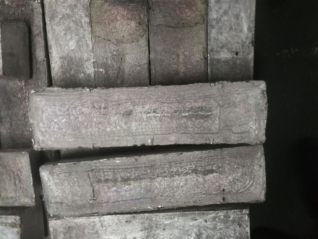 MAGNESIUM INGOT 99.98%