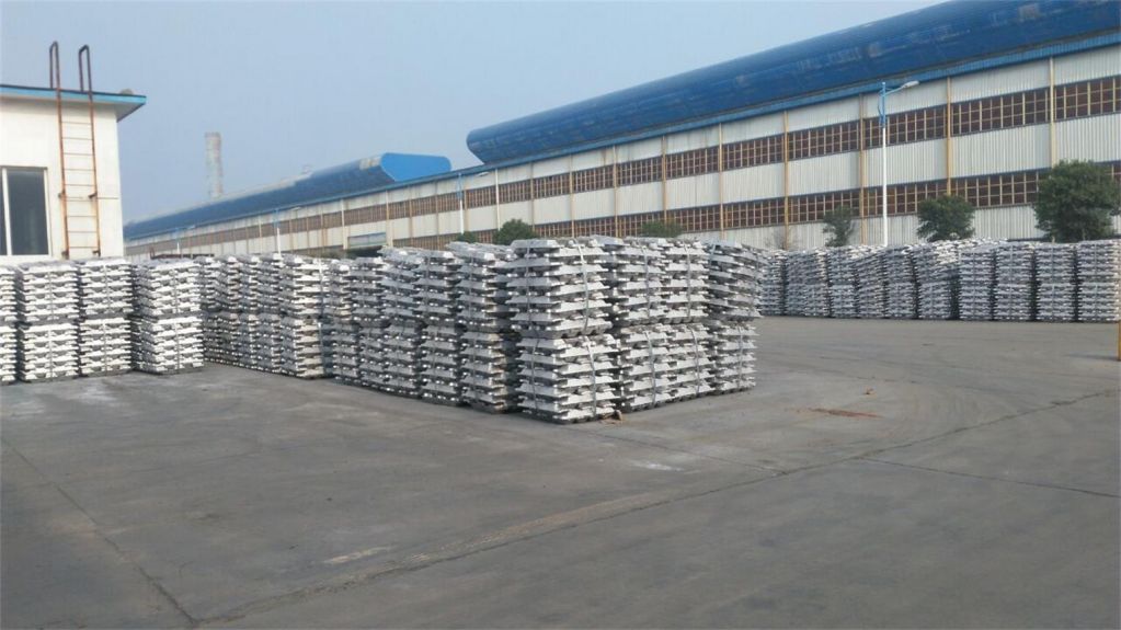 HIGH QUALITY PRIMARY ALUMINUM INGOT 99.7%