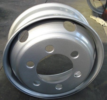 TRUCK WHEEL