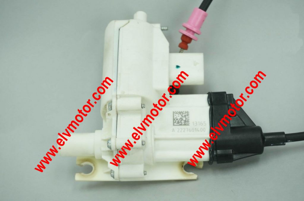 A352 - W222 MERCEDES 14-20 S400 S450 S500 S560 S600 S63 S65 CLASS FRONT RIGHT DOOR LOCK LATCH ACTUATOR MOTOR Door suction motor