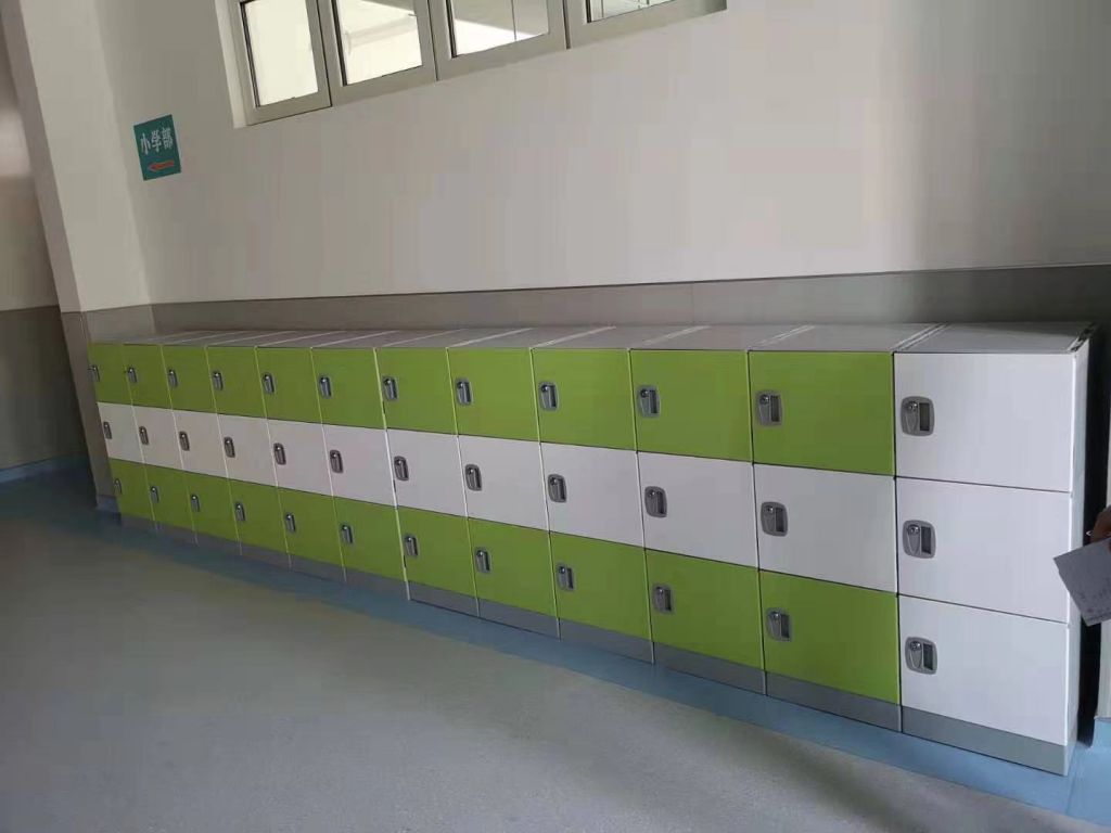 Plastic Locker 