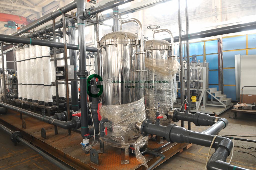 Containerized Water Treatment Plant with RO System to desalinate water