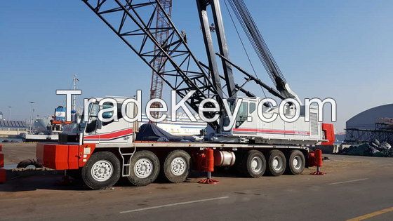 Link-Belt 300 Ton Lattice Boom Truck Crane