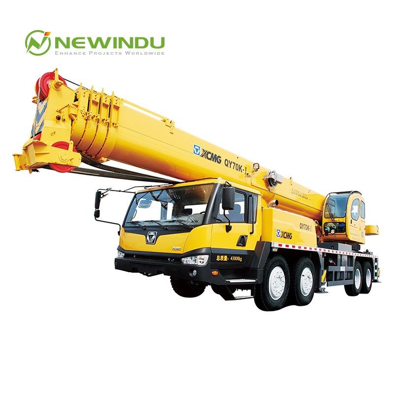 TRUCK CRANE