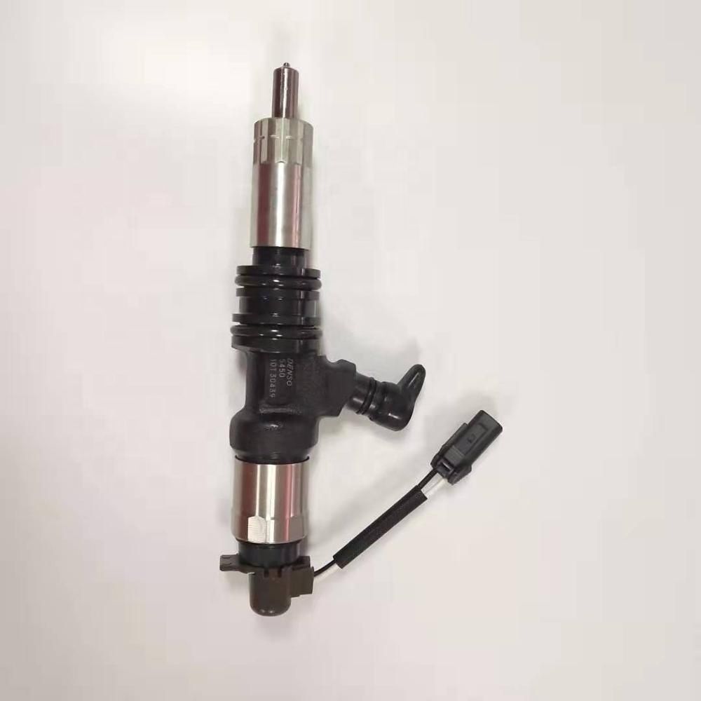 0950005450 Common Rail Disesl Injector For 6M60 engine 095000-5450