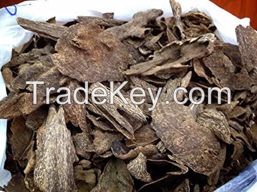 Agarwood chip, pure oud oil, seeds