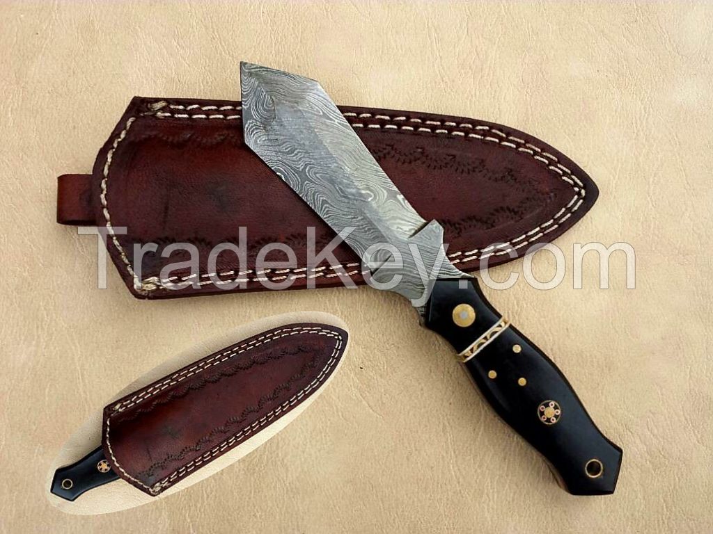 SET OF 5 CUSTOM MADE DAMASCUS STEEL HUNTING KNIVES