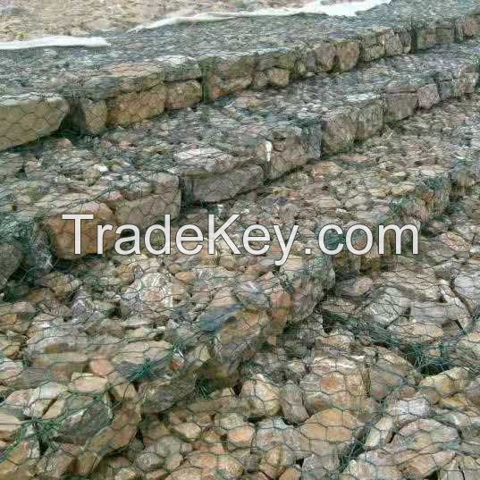 High quality weave by machine rock filled gabion cage protection wall