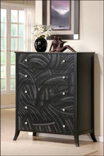 Chest with 5 Drawers with Fern Leaf Carving