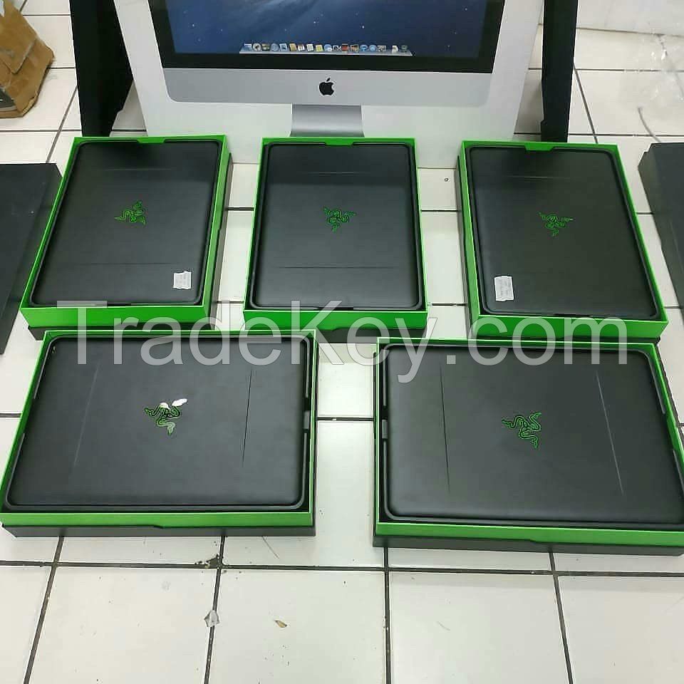 Razer Laptop Blade 15&quot; i7 7820HK 32GB 1TB SSD GTX 1080 W10 4K Touch Gaming Laptop  order now @+886926043230